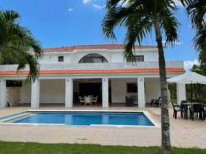 Spectacular Villa for sale or rent furnished in Juan Dolio, Guayacanes.  Juan dolio