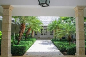 Luxurious and exclusive Villa for sale furnished in Arrecife, Punta Cana.   Punta cana