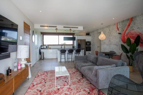 Luxury and exclusive apartment for sale in Jan Sofat!   Willemstad